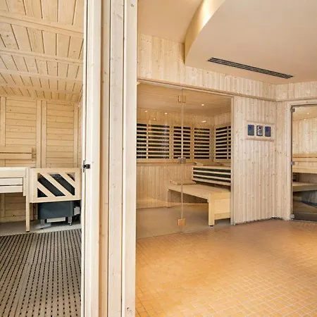 Sleeps 6 Pool Wifi * 발토랑스
