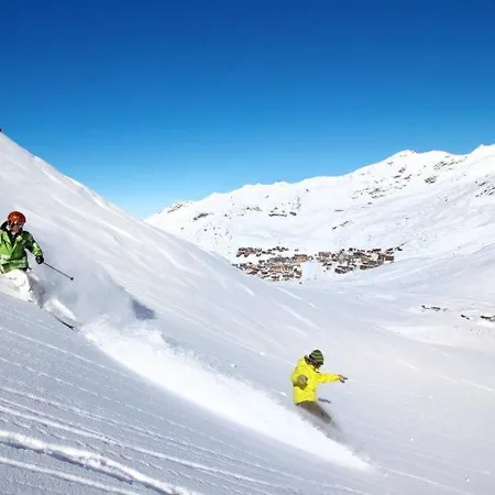 Apartment Sleeps 6 Pool Wifi Val Thorens